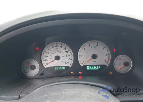 2005 Chrysler Town & Country Lx z USA, uszkodzony, nr VIN 2C4GP44R95R518423